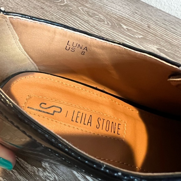 Leila Stone Women’s Black Patent Oxford Shoes sz 8 - Picture 7 of 7